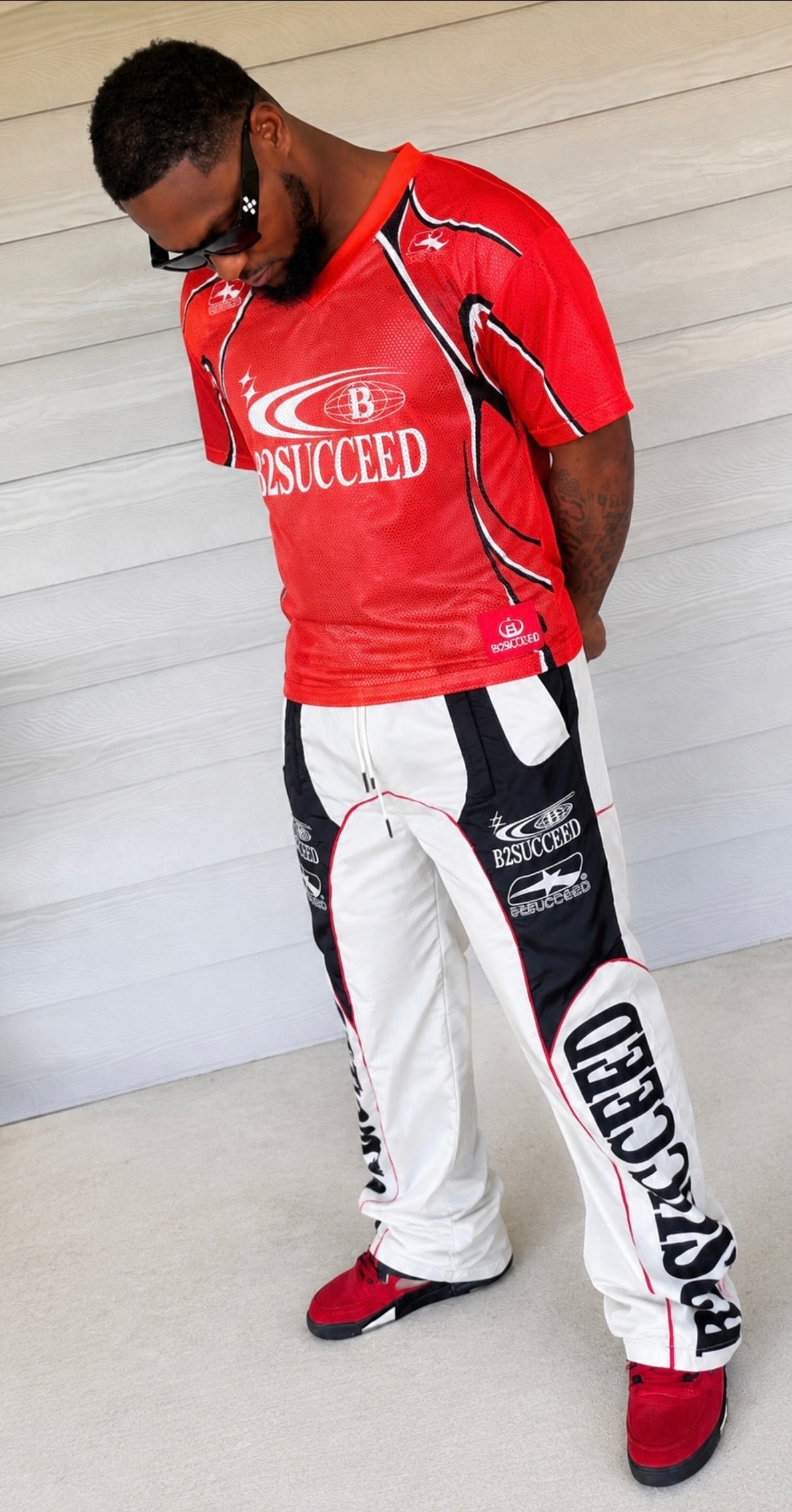 Believe2Succeed Red/White Racing Set