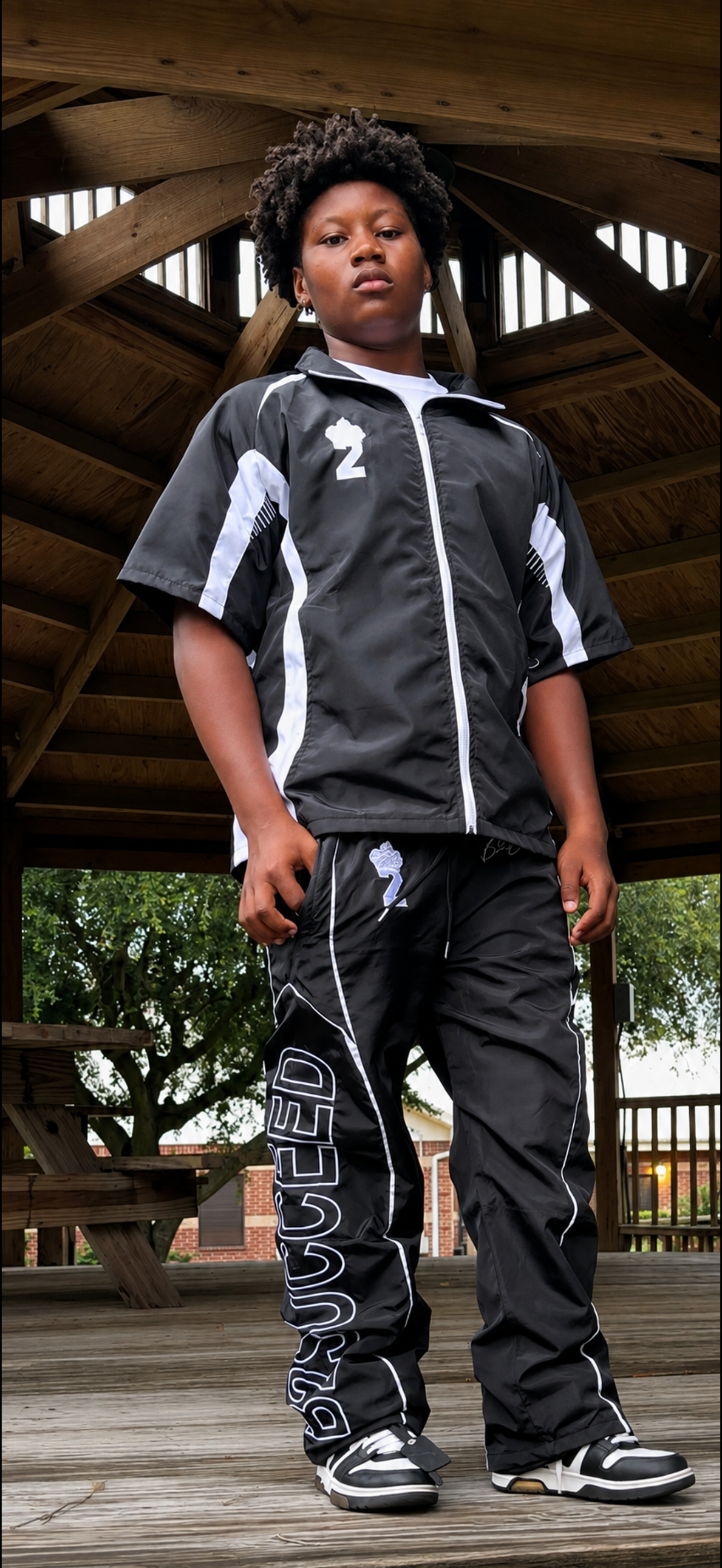Believe2Succeed Black Windbreaker Set – Black/White